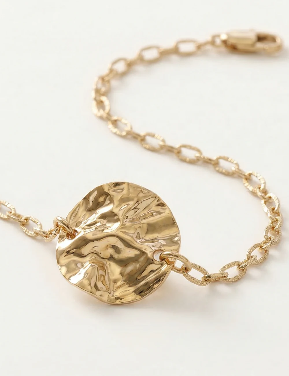 Bracelet La Serra – Bracelet texturé doré ajustable