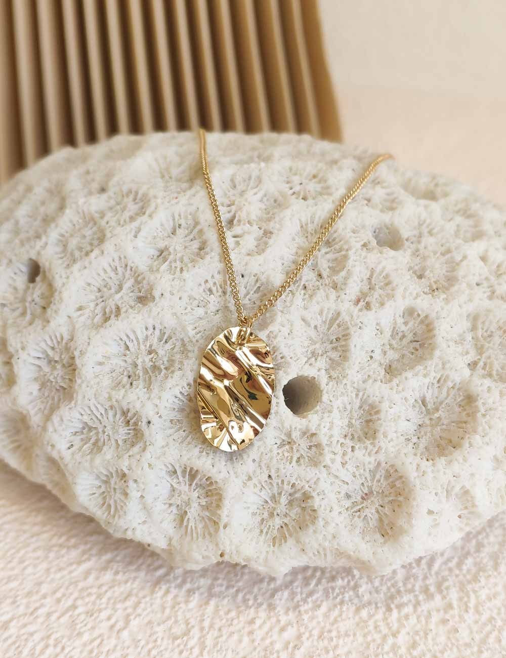Collier Plateau Rosa – Collier texturé doré à l’or fin