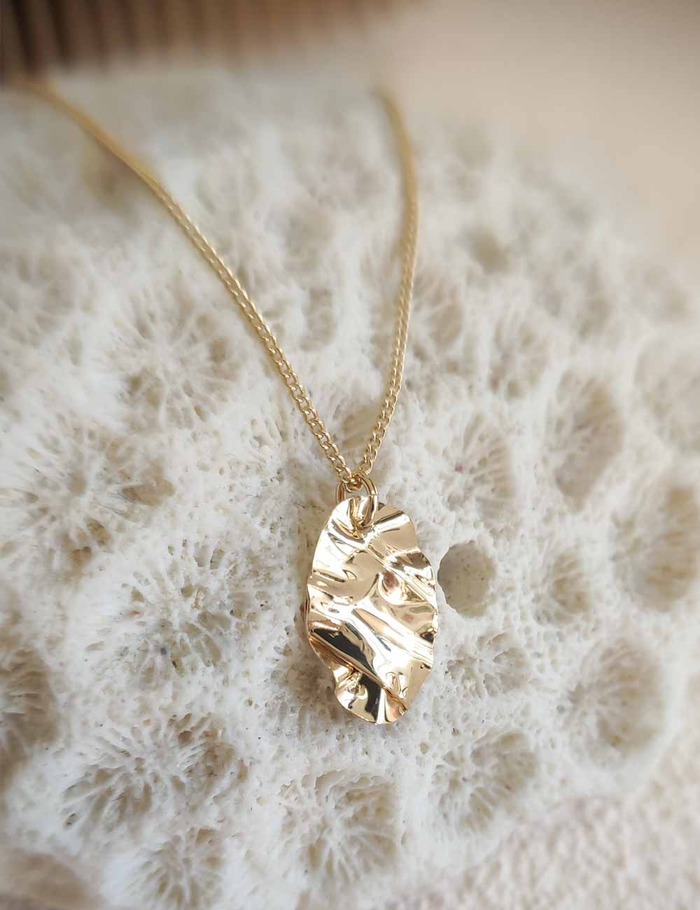 Collier Plateau Rosa – Collier texturé doré à l’or fin