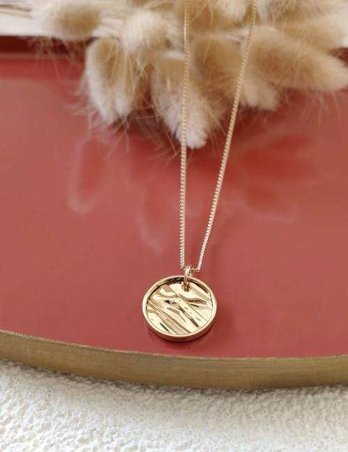 Collier La Rosière – Collier doré à pendentif texturé