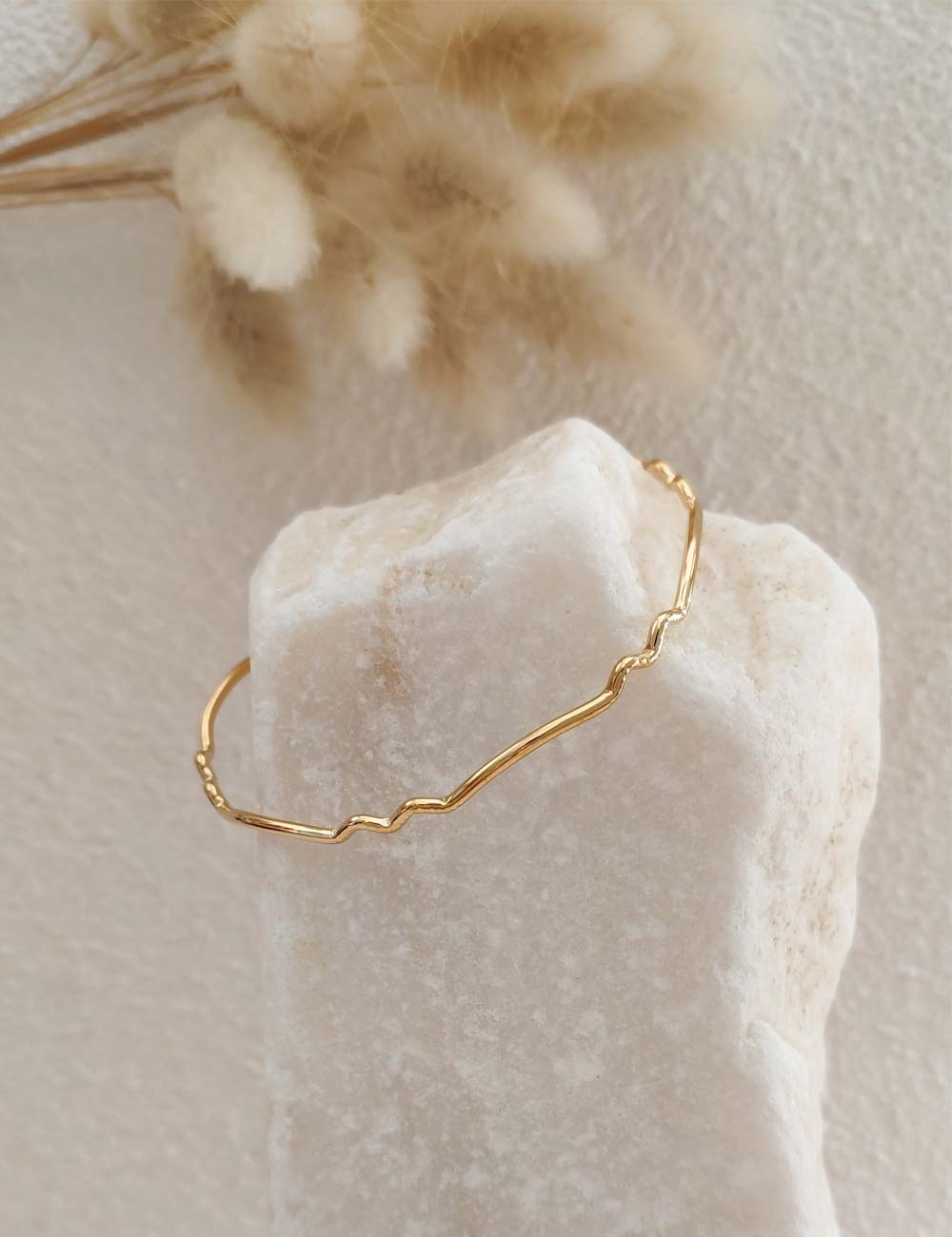 Jonc Loisa – Bracelet jonc texturé doré ou argenté ajustable