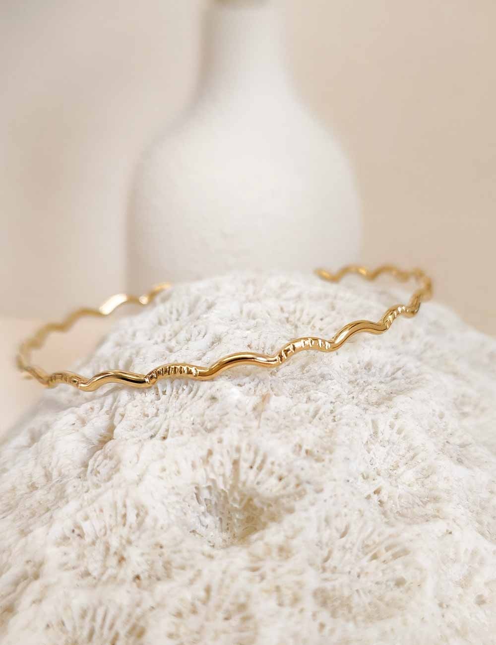 Jonc Lema – Bracelet jonc texturé doré ou argenté ajustable