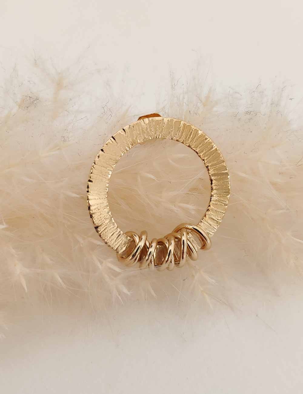 Boucles d’oreilles Baza Enroulé – Boucles texturées dorées ou argentées