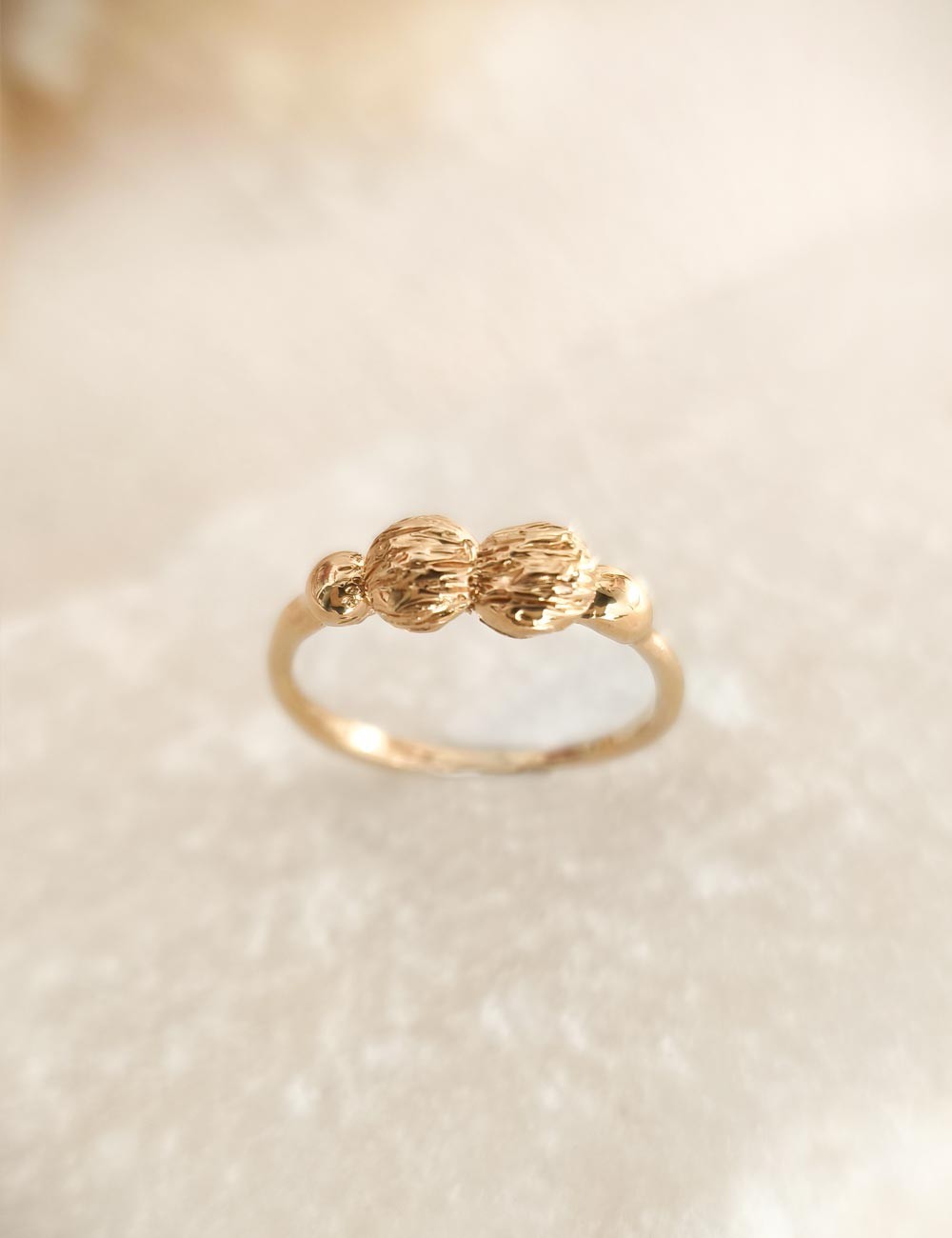 Bague Lya – Taille 51 – Bague dorée à l’or fin unique
