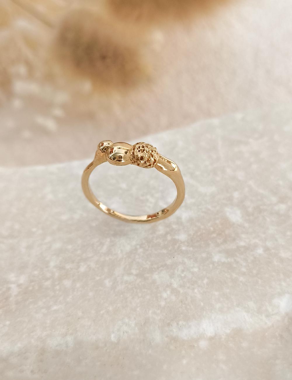 Bague Sélia – Taille 52 – Bague dorée à l’or fin unique