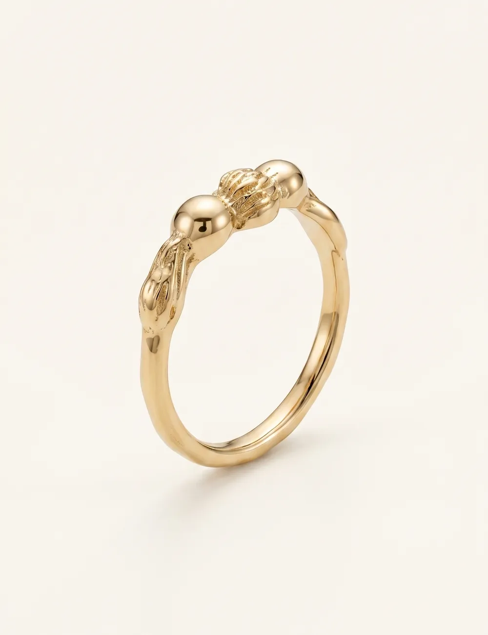 Bague Ela – Taille 51 – Bague dorée à l’or fin unique