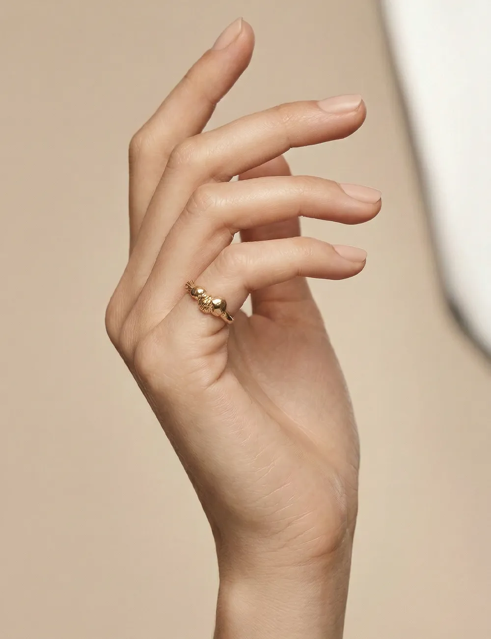 Bague Oria – Taille 53 – Bague dorée à l’or fin unique