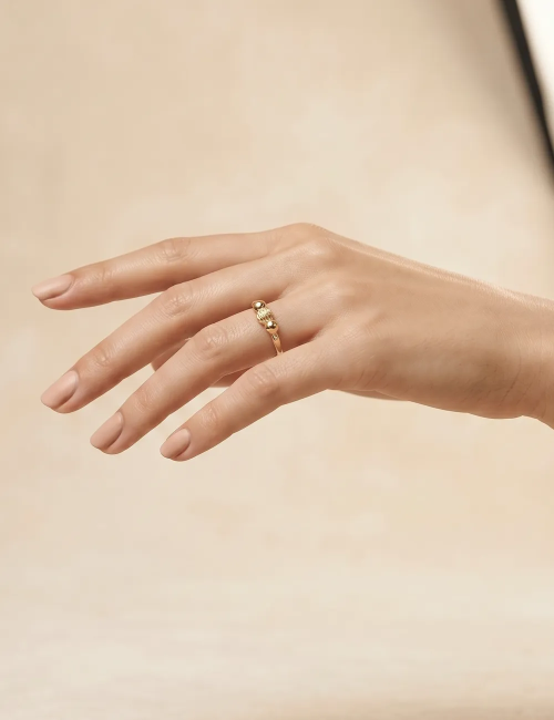 Bague Ela – Taille 51 – Bague dorée à l’or fin unique