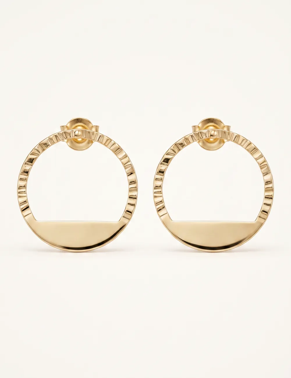 Boucles d’oreilles Kadu dorées à l’or fin ou argentées