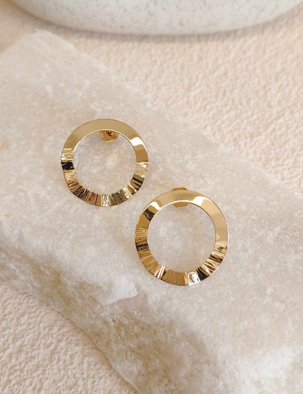 Boucles d’oreilles Baza dorées à l’or fin