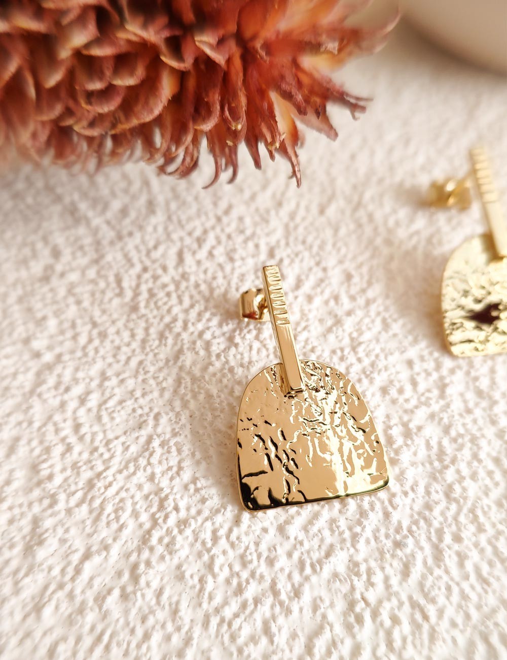 Boucles d’oreilles Louisa dorées à l’or fin – Empreinte de dentelle