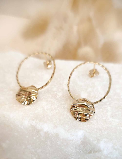 Boucles d’oreilles Monterosa – Créoles texturées dorées ou argentées